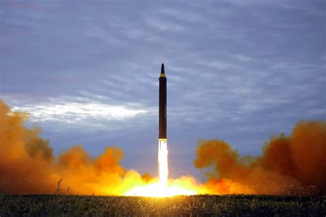 北朝鮮 弾道ミサイル発射